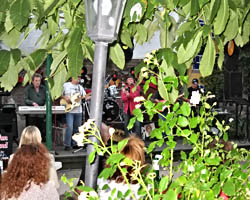 Ray Columbus and The Invaders